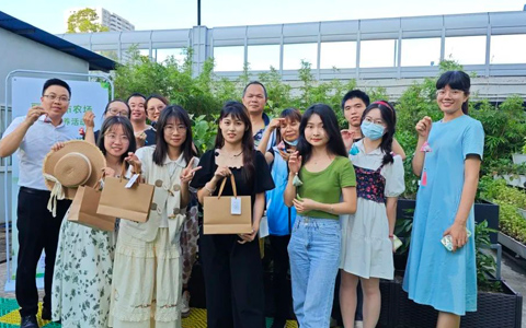 必发7790都会农场端午活动！采香草、做香囊，，，“粽”头戏就在这里